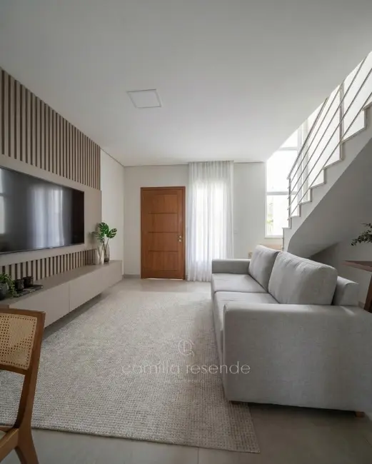 Foto 5 de Casa com 2 quartos à venda, 75m2 em Residencial Jacaraípe, Serra - ES