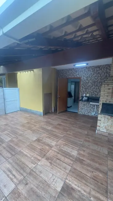 Casa com 4 quartos à venda, 156m2 em Serra - ES - imagem 6 Foto 6 de Casa com 4 quartos à venda, 156m2 em Serra - ES