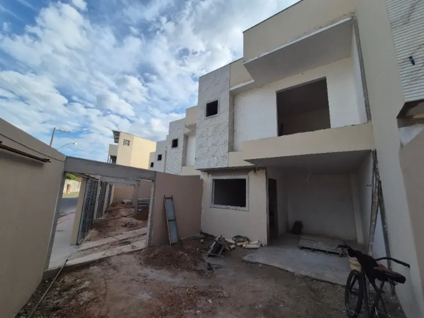 Foto 4 de Casa com 3 quartos à venda, 100m2 em São Francisco, Serra - ES