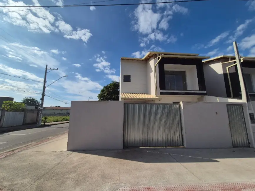 Foto 6 de Casa com 3 quartos à venda, 124m2 em São Francisco, Serra - ES