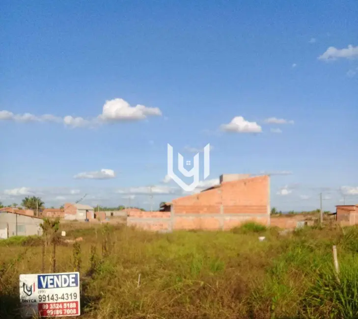 Foto 1 de Terreno / Lote à venda, 250m2 em Joao Lisboa - MA
