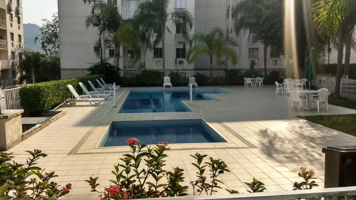 Foto 3 de Apartamento com 2 quartos à venda, 51m2 em Taquara, Rio De Janeiro - RJ