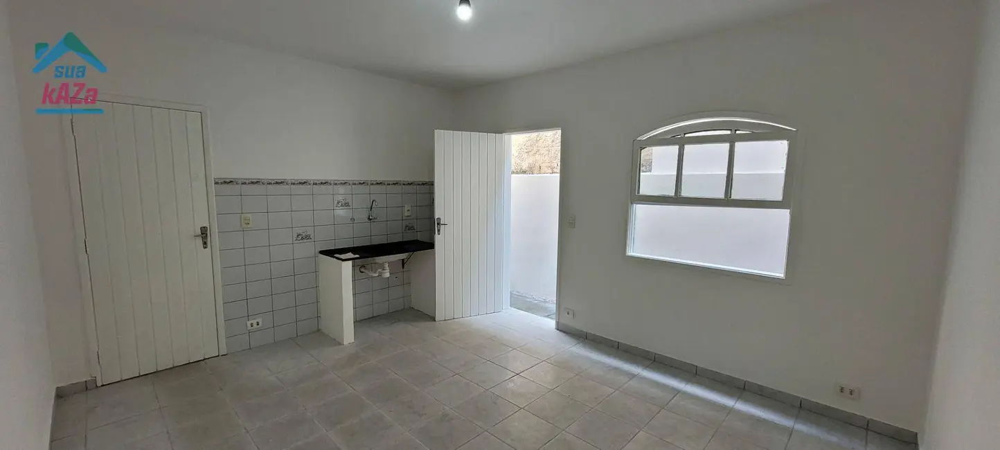 Casa com 1 quarto para alugar, 40m2 em Ipiranga, São Paulo - SP - imagem 1 Foto 1 de Casa com 1 quarto para alugar, 40m2 em Ipiranga, São Paulo - SP