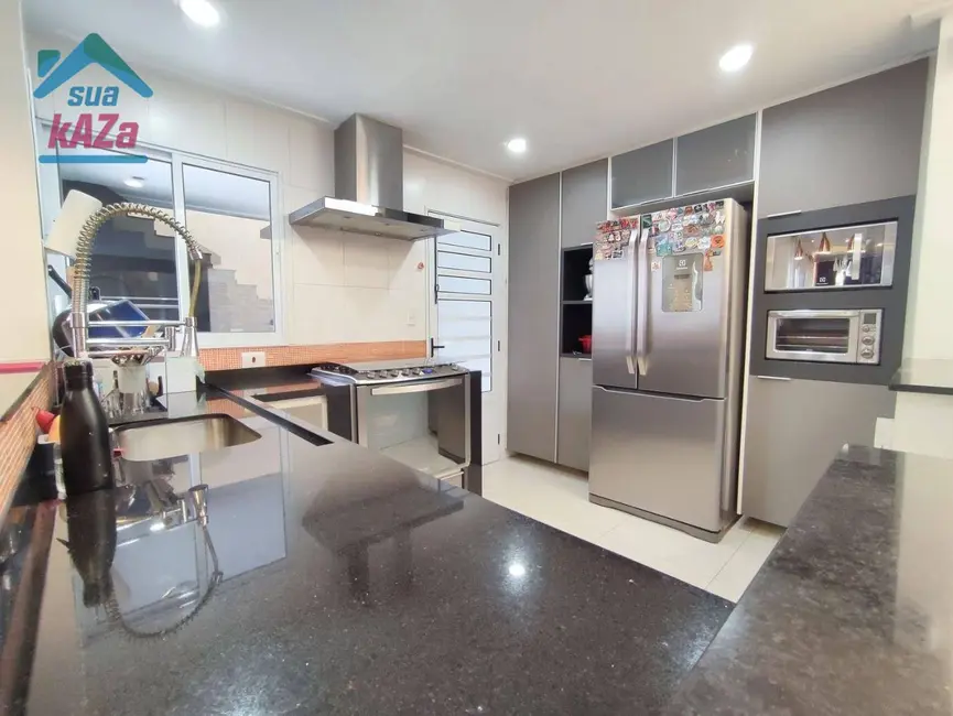 Sobrado com 3 quartos à venda, 200m2 em Vila Moraes, São Paulo - SP - imagem 9 Foto 9 de Sobrado com 3 quartos à venda, 200m2 em Vila Moraes, São Paulo - SP