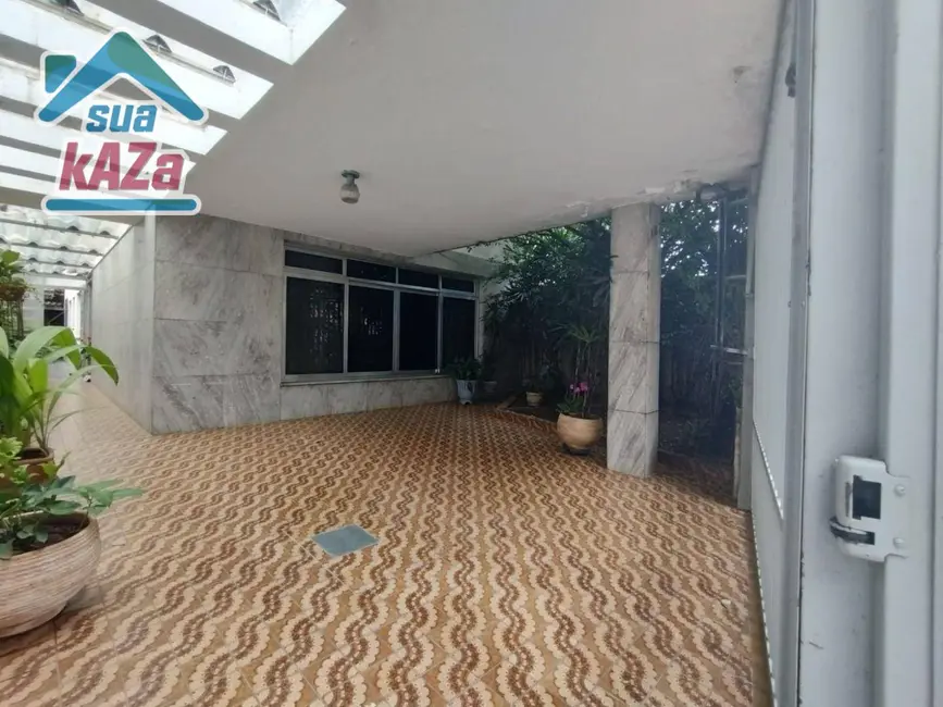 Foto 1 de Casa com 4 quartos à venda, 238m2 em Vila Gumercindo, São Paulo - SP