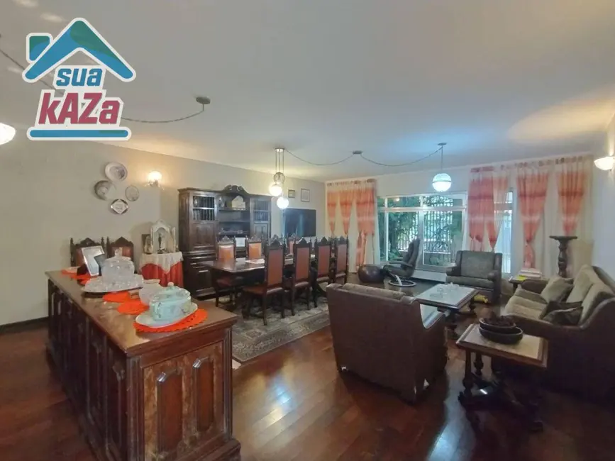 Foto 6 de Casa com 4 quartos à venda, 238m2 em Vila Gumercindo, São Paulo - SP