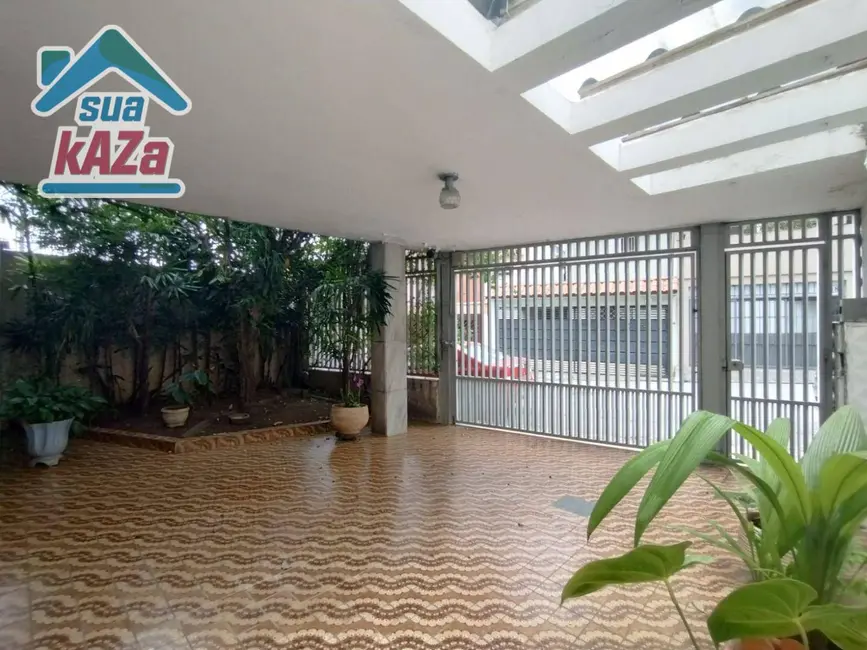 Foto 3 de Casa com 4 quartos à venda, 238m2 em Vila Gumercindo, São Paulo - SP