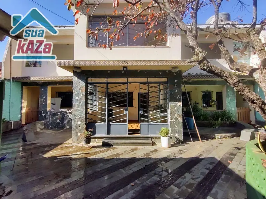 Foto 1 de Sobrado com 4 quartos à venda, 550m2 em Vila Liviero, São Paulo - SP