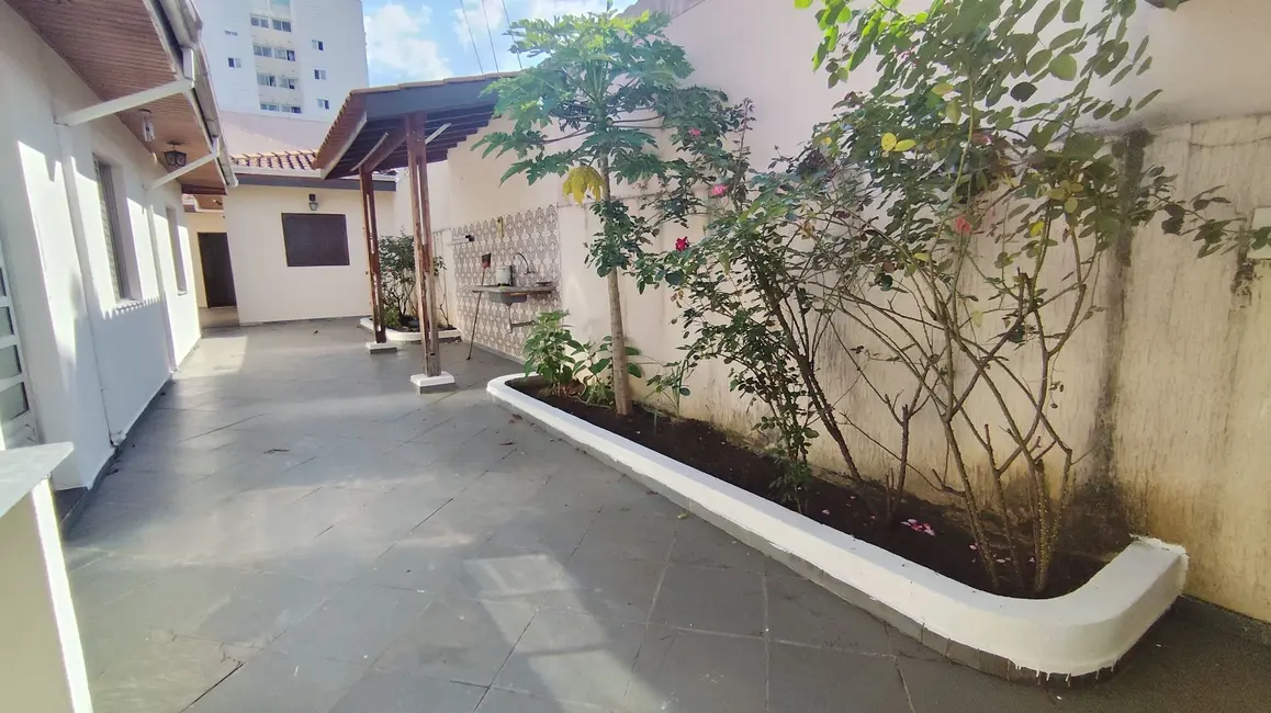 Foto 6 de Casa com 3 quartos à venda, 290m2 em Vila Gumercindo, São Paulo - SP