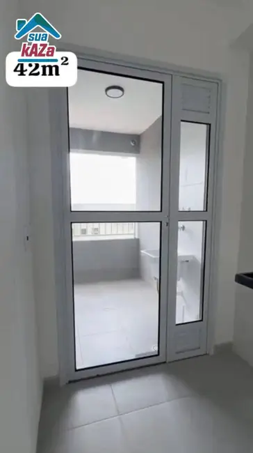 Foto 3 de Apartamento com 2 quartos à venda, 42m2 em Vila Vermelha, São Paulo - SP