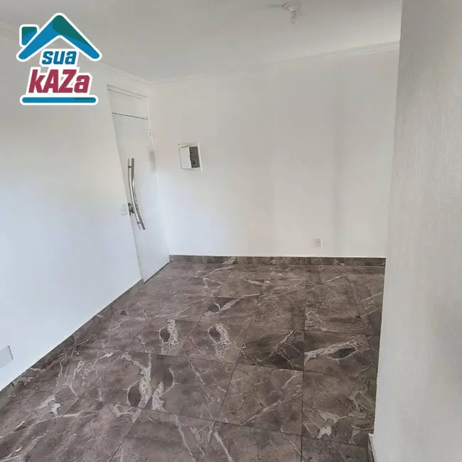Foto 2 de Apartamento com 2 quartos à venda, 41m2 em Diadema - SP