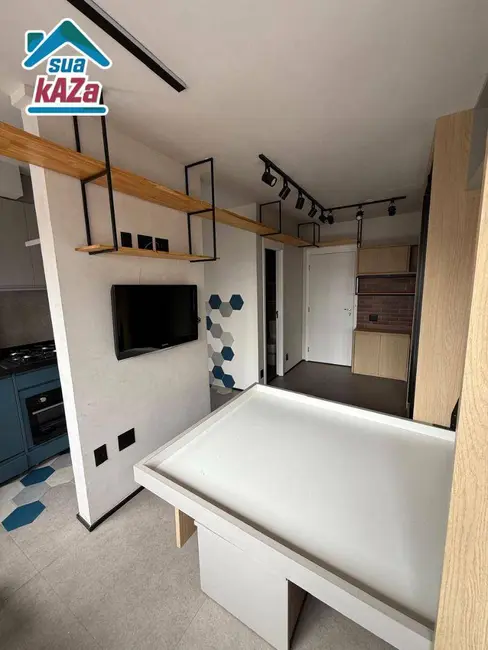 Foto 4 de Apartamento com 1 quarto para alugar, 27m2 em Vila Dom Pedro I, São Paulo - SP
