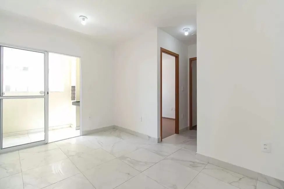 Foto 3 de Apartamento com 2 quartos para alugar, 53m2 em Vila Carioca, São Paulo - SP