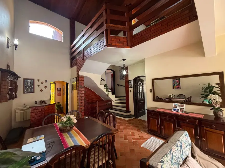 Foto 9 de Sobrado com 4 quartos à venda, 350m2 em Vila Moinho Velho, São Paulo - SP