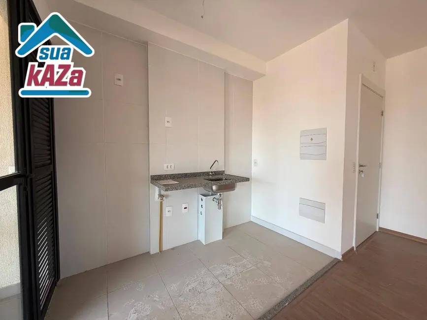 Foto 4 de Apartamento com 3 quartos para alugar, 69m2 em Vila Firmiano Pinto, São Paulo - SP