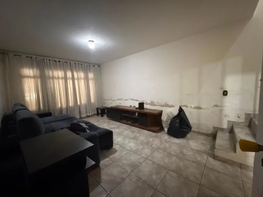 Foto 4 de Sobrado com 2 quartos à venda, 125m2 em Jardim Santa Emília, São Paulo - SP