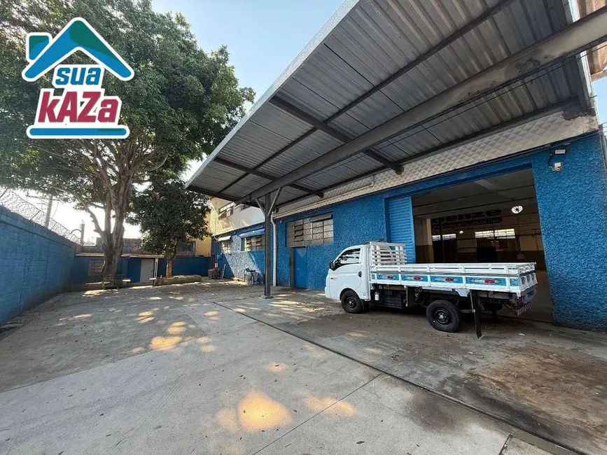 Foto 2 de Armazém / Galpão para alugar, 1500m2 em Vila Independência, São Paulo - SP