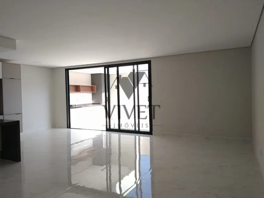 Foto 2 de Casa de Condomínio com 3 quartos à venda, 201m2 em Cajuru do Sul, Sorocaba - SP