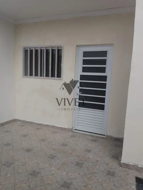 Foto 2 de Casa com 2 quartos à venda, 95m2 em Jardim Wanel Ville V, Sorocaba - SP