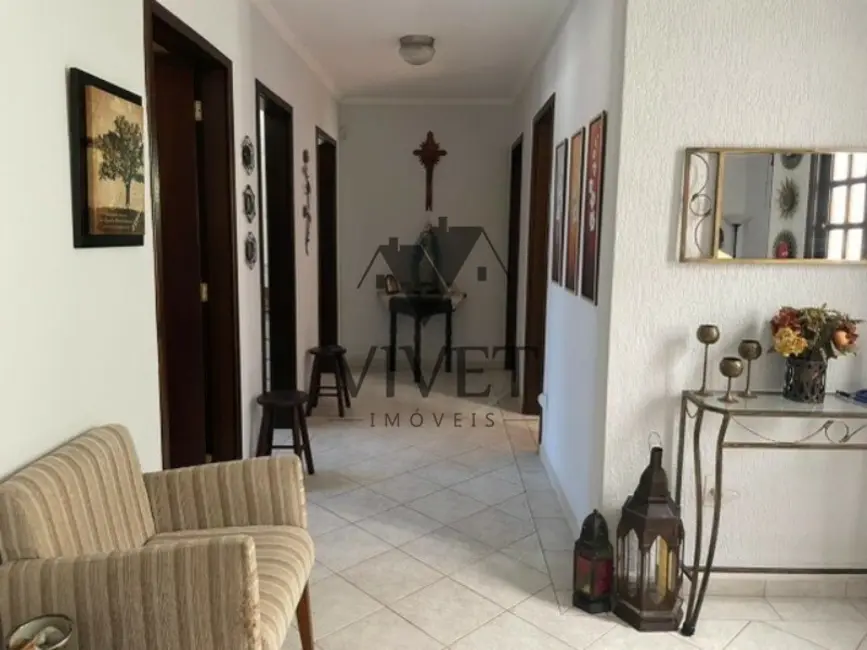 Chácara com 4 quartos à venda, 1700m2 em Caguassu, Sorocaba - SP - imagem 5 Foto 5 de Chácara com 4 quartos à venda, 1700m2 em Caguassu, Sorocaba - SP