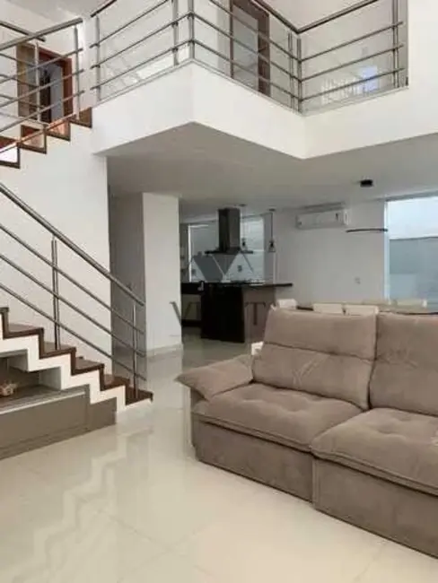 Foto 4 de Casa de Condomínio com 3 quartos à venda, 300m2 em Sorocaba - SP