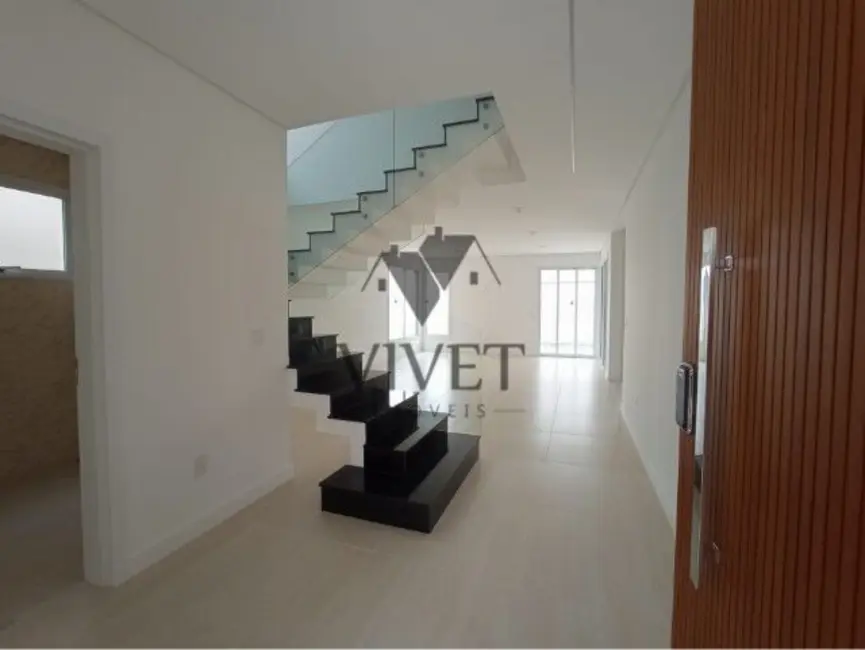 Casa de Condomínio com 3 quartos à venda, 251m2 em Parque Campolim, Sorocaba - SP - imagem 3 Foto 3 de Casa de Condomínio com 3 quartos à venda, 251m2 em Parque Campolim, Sorocaba - SP