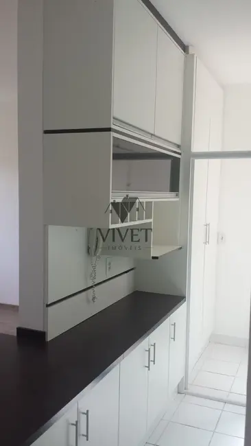 Apartamento com 3 quartos para alugar, 74m2 em Boa Vista, Sorocaba - SP - imagem 8 Foto 8 de Apartamento com 3 quartos para alugar, 74m2 em Boa Vista, Sorocaba - SP