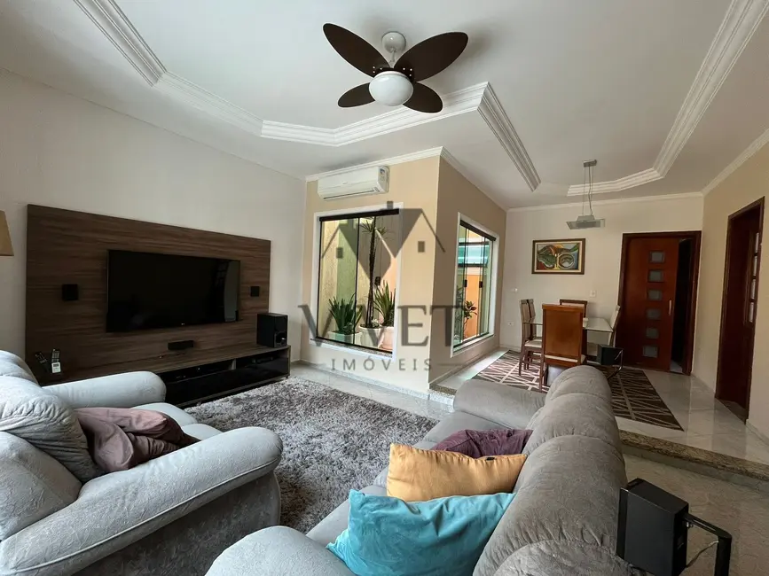 Casa com 3 quartos à venda, 182m2 em Central Parque Sorocaba, Sorocaba - SP - imagem 3 Foto 3 de Casa com 3 quartos à venda, 182m2 em Central Parque Sorocaba, Sorocaba - SP