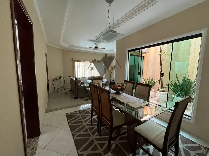 Casa com 3 quartos à venda, 182m2 em Central Parque Sorocaba, Sorocaba - SP - imagem 5 Foto 5 de Casa com 3 quartos à venda, 182m2 em Central Parque Sorocaba, Sorocaba - SP