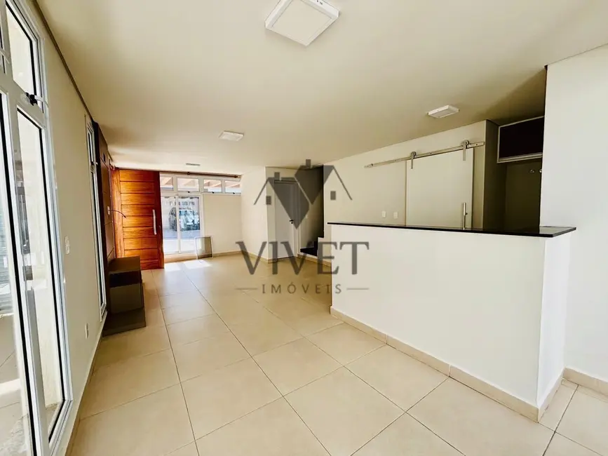 Foto 4 de Casa de Condomínio com 3 quartos à venda, 130m2 em Jardim Pagliato, Sorocaba - SP