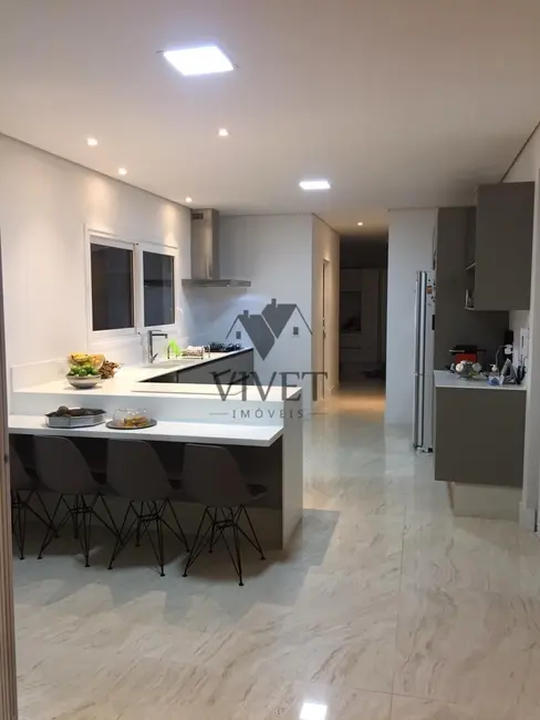 Casa de Condomínio com 4 quartos à venda, 540m2 em Parque Reserva Fazenda Imperial, Sorocaba - SP - imagem 4 Foto 4 de Casa de Condomínio com 4 quartos à venda, 540m2 em Parque Reserva Fazenda Imperial, Sorocaba - SP