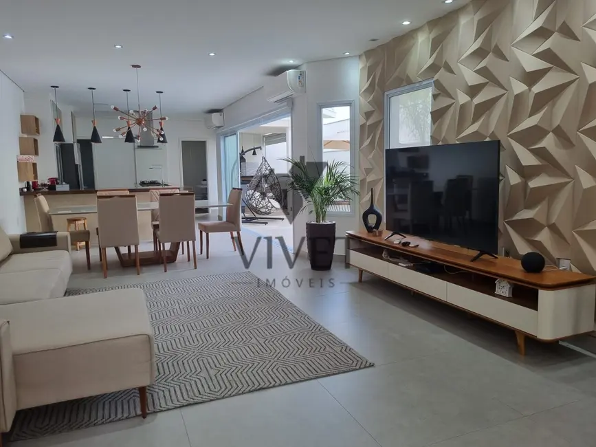 Foto 2 de Casa de Condomínio com 3 quartos à venda, 202m2 em Vila Haro, Sorocaba - SP