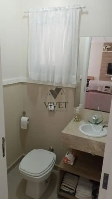 Foto 4 de Casa de Condomínio com 3 quartos à venda, 220m2 em Chácaras Reunidas São Jorge, Sorocaba - SP