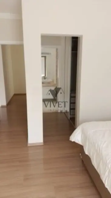 Foto 9 de Casa de Condomínio com 3 quartos à venda, 220m2 em Chácaras Reunidas São Jorge, Sorocaba - SP