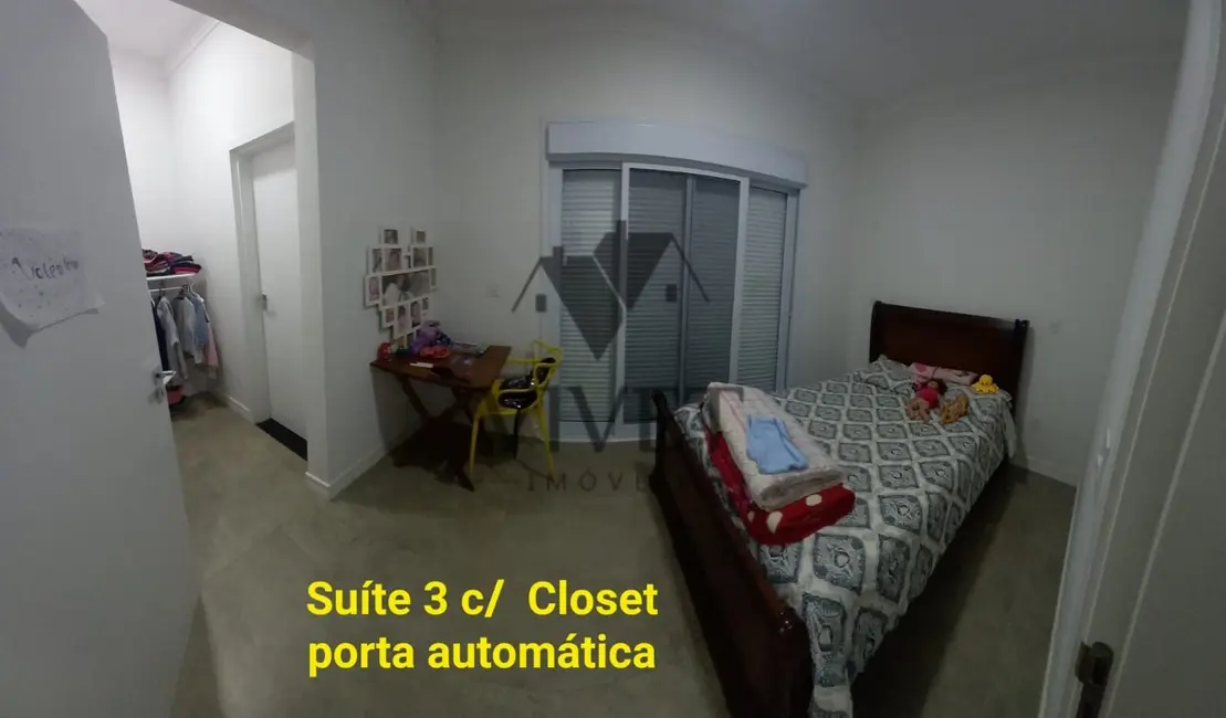 Foto 6 de Casa de Condomínio com 3 quartos à venda, 230m2 em Aracoiaba Da Serra - SP