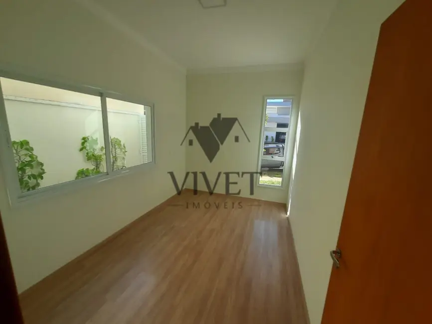 Casa de Condomínio com 3 quartos à venda, 250m2 em Sorocaba - SP - imagem 5 Foto 5 de Casa de Condomínio com 3 quartos à venda, 250m2 em Sorocaba - SP