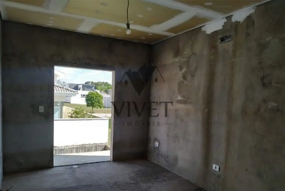 Foto 3 de Casa de Condomínio com 3 quartos à venda, 226m2 em Cajuru do Sul, Sorocaba - SP