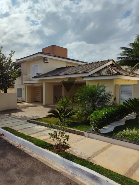 Foto 3 de Casa de Condomínio com 3 quartos à venda, 347m2 em Aracoiaba Da Serra - SP