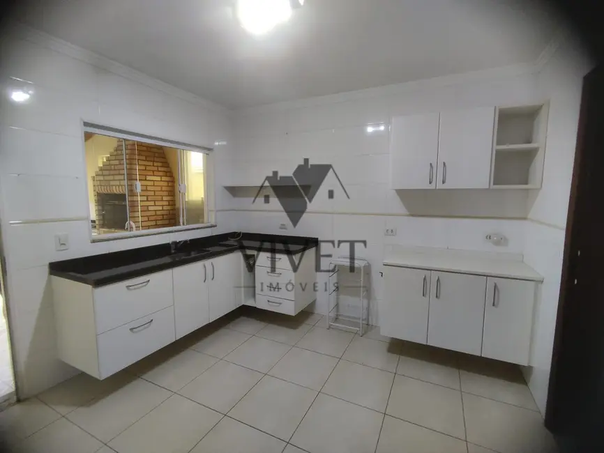 Foto 6 de Casa de Condomínio com 3 quartos à venda, 347m2 em Aracoiaba Da Serra - SP