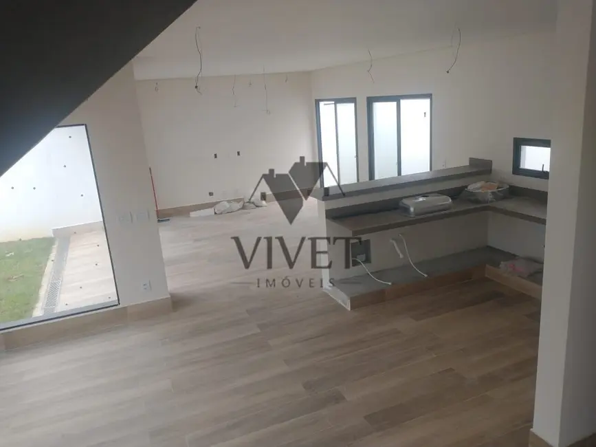 Foto 4 de Casa de Condomínio com 3 quartos à venda, 168m2 em Cajuru do Sul, Sorocaba - SP