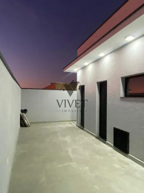 Casa de Condomínio com 3 quartos à venda, 165m2 em Cajuru do Sul, Sorocaba - SP - imagem 2 Foto 2 de Casa de Condomínio com 3 quartos à venda, 165m2 em Cajuru do Sul, Sorocaba - SP