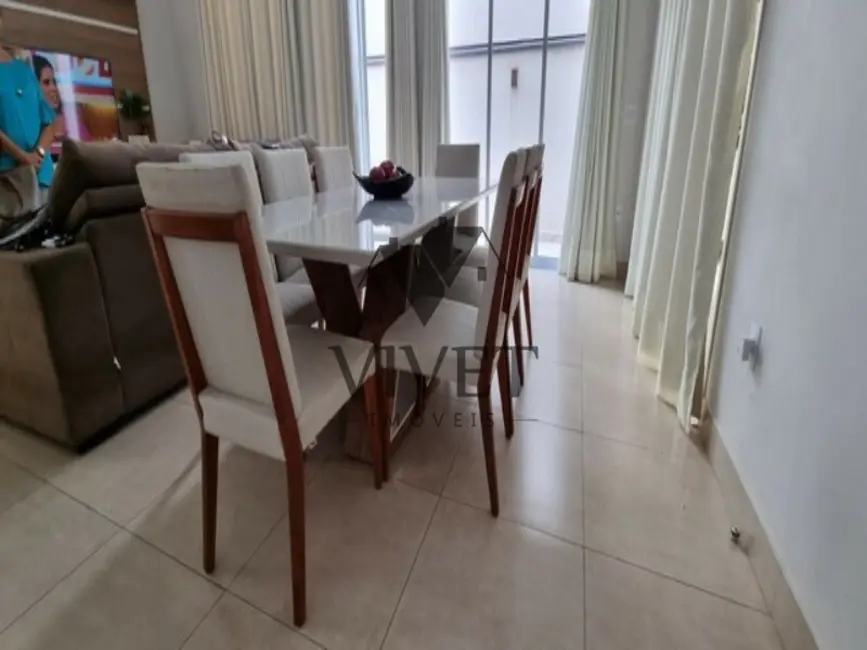 Foto 3 de Casa de Condomínio com 3 quartos à venda, 200m2 em Sorocaba - SP