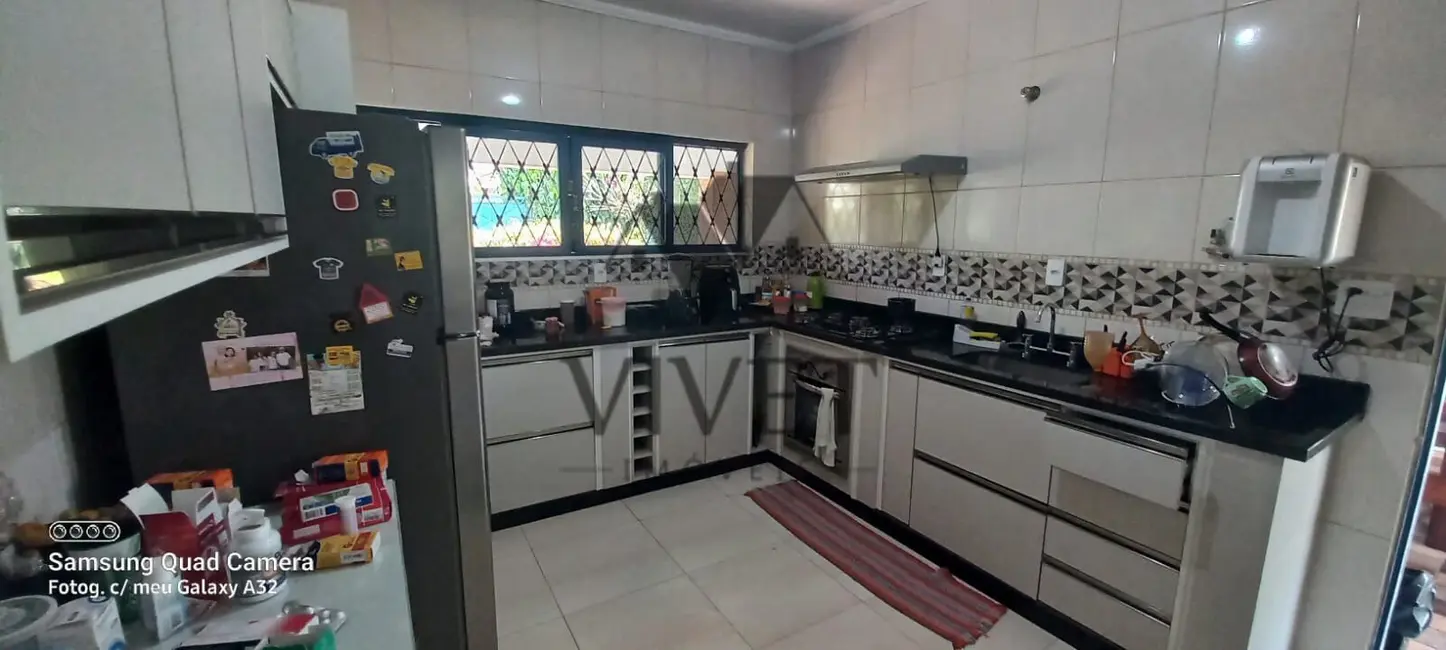 Foto 6 de Casa de Condomínio com 3 quartos à venda, 370m2 em Aracoiaba Da Serra - SP