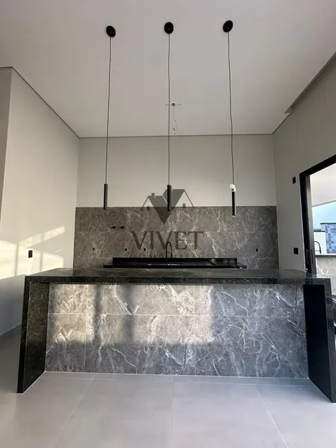 Casa de Condomínio com 3 quartos à venda, 260m2 em Loteamento Aldeia da Mata, Votorantim - SP - imagem 3 Foto 3 de Casa de Condomínio com 3 quartos à venda, 260m2 em Loteamento Aldeia da Mata, Votorantim - SP