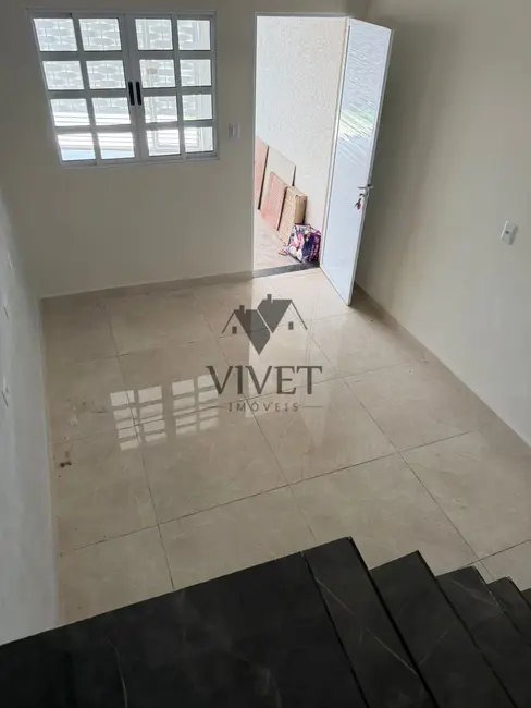 Casa com 2 quartos à venda, 65m2 em Vila Santana, Sorocaba - SP - imagem 2 Foto 2 de Casa com 2 quartos à venda, 65m2 em Vila Santana, Sorocaba - SP