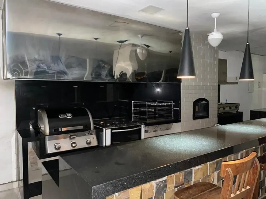 Chácara com 3 quartos à venda, 25000m2 em Aracoiaba Da Serra - SP - imagem 1 Foto 1 de Chácara com 3 quartos à venda, 25000m2 em Aracoiaba Da Serra - SP