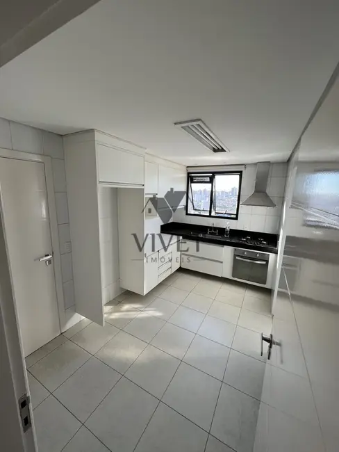 Apartamento com 3 quartos à venda, 244m2 em Jardim Faculdade, Sorocaba - SP - imagem 8 Foto 8 de Apartamento com 3 quartos à venda, 244m2 em Jardim Faculdade, Sorocaba - SP