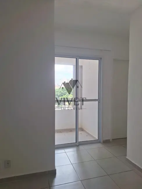 Foto 3 de Apartamento com 2 quartos para alugar, 48m2 em Vila Jardini, Sorocaba - SP