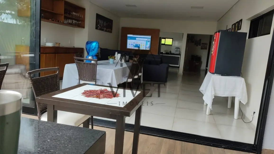 Casa de Condomínio com 3 quartos à venda, 370m2 em Sorocaba - SP - imagem 4 Foto 4 de Casa de Condomínio com 3 quartos à venda, 370m2 em Sorocaba - SP