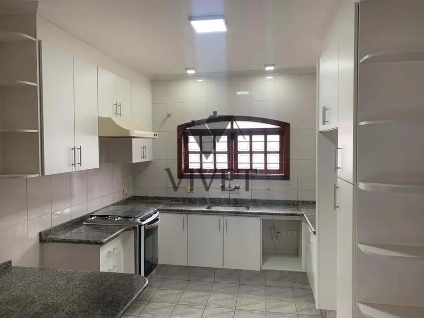 Foto 5 de Casa de Condomínio com 3 quartos para alugar, 270m2 em Granja Olga II, Sorocaba - SP